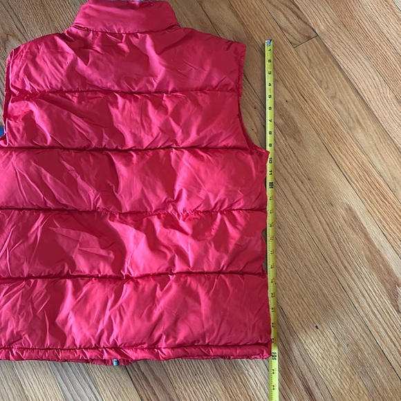 NEW WITH TAGS U.S.  POLO  ASSN Red Puffer Vest with Gray Hood Small - Picture 5 of 6